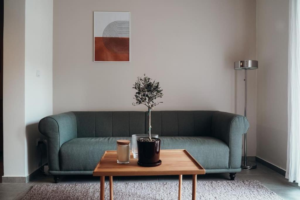 Charming Apartment In Keramikos Atene Esterno foto